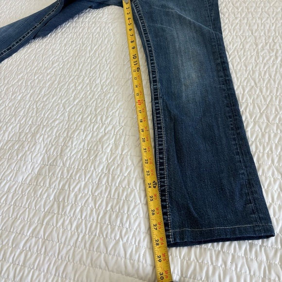 Miss Me Dark Blue Embellished Straight Cut Jeans Mid Rise size 28 x 28 - Picture 14 of 14